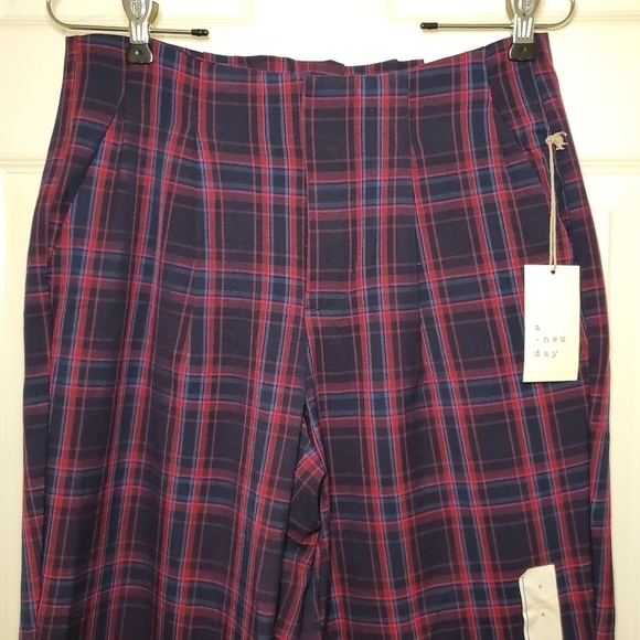 A New Day Women’s High Rise Relaxed Fit Tapered Leg Stretch Pants Sz 6 - Picture 2 of 8